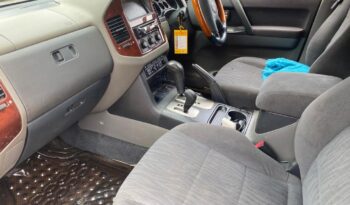 Mitsubishi Pajero 2005 full